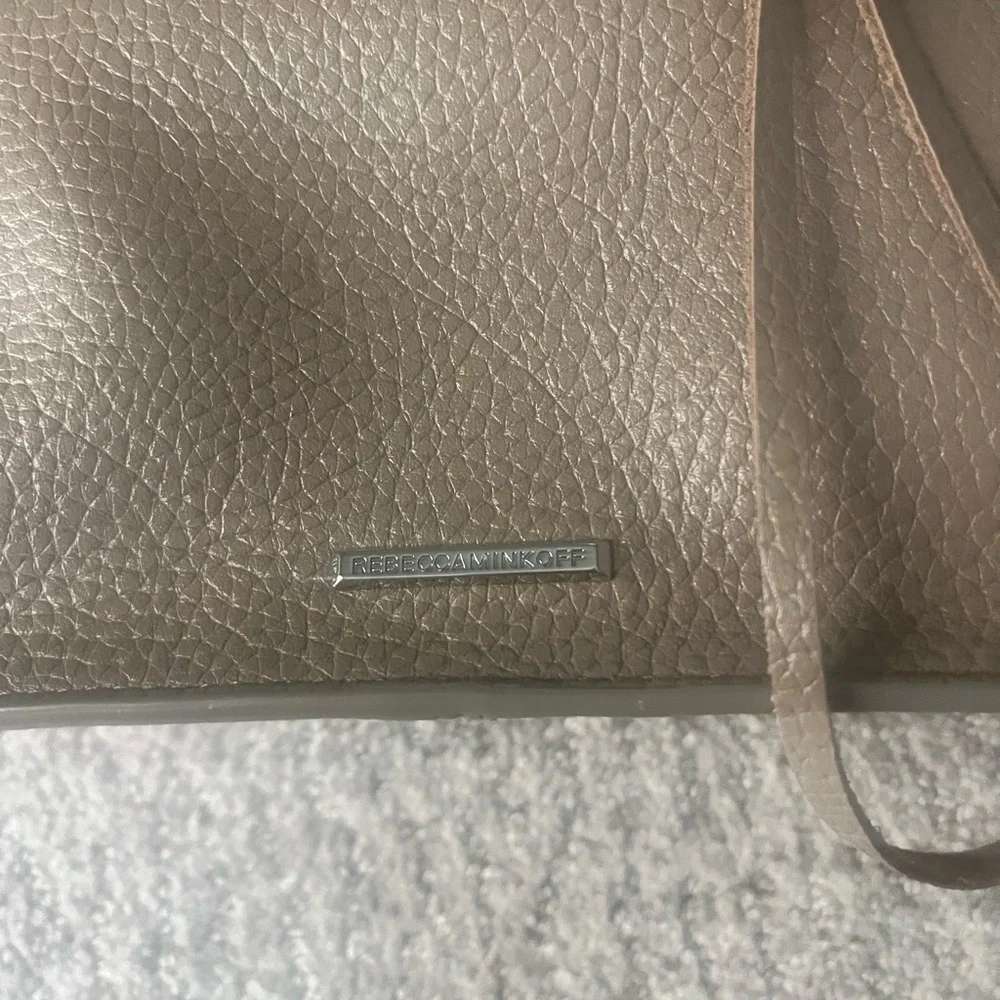 Rebecca Minkoff small Darren leather messenger bag. - Picture 6 of 8